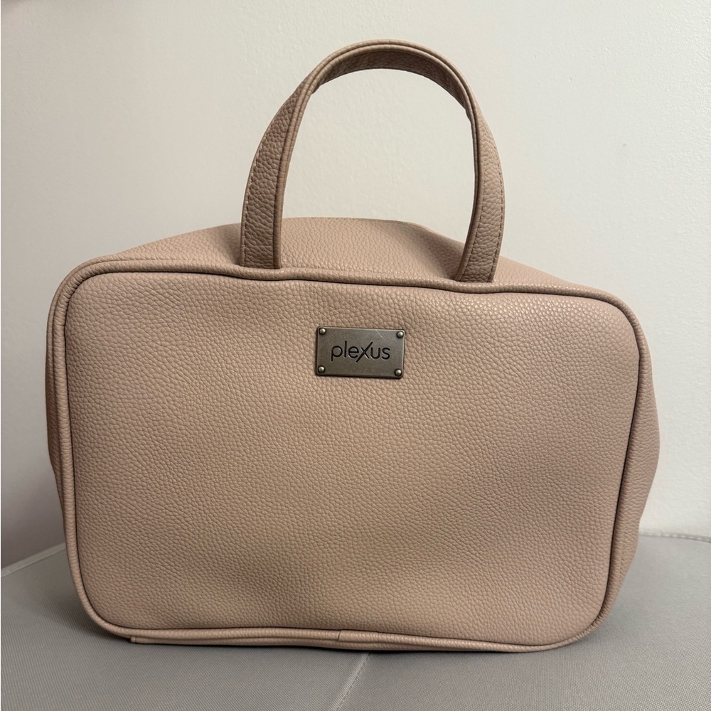 Large Travel Cosmetic Case - Picture 1 of 6